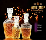 中国 ガラスふたの正方形の形の250ml 500mlのウィスキーのガラス ビンのワインの容器 工場