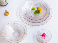 中国 アール・デコの金の設計の貯蔵のためのハンドメイドの透明なガラス デザート用深皿 工場